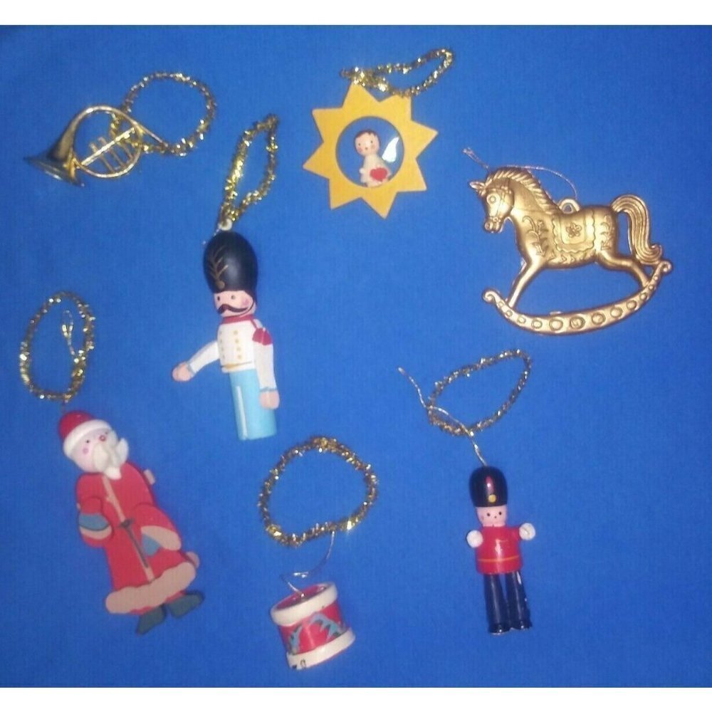 Christmas ornaments lot of 7 Vintage wooden soldiers Santa drum horse miniature
